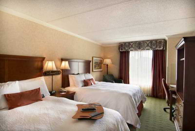 Hampton Inn & Suites Youngstown-Canfield Ruang foto